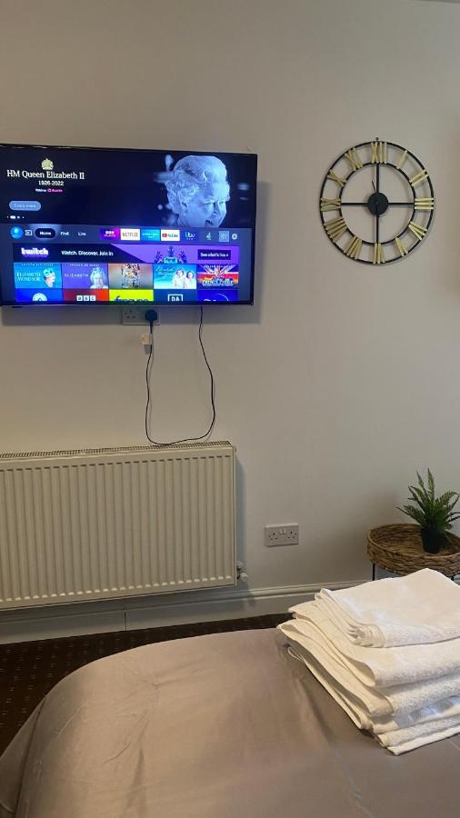 Bv Comfy Studio At Deighton Huddersfield Luaran gambar
