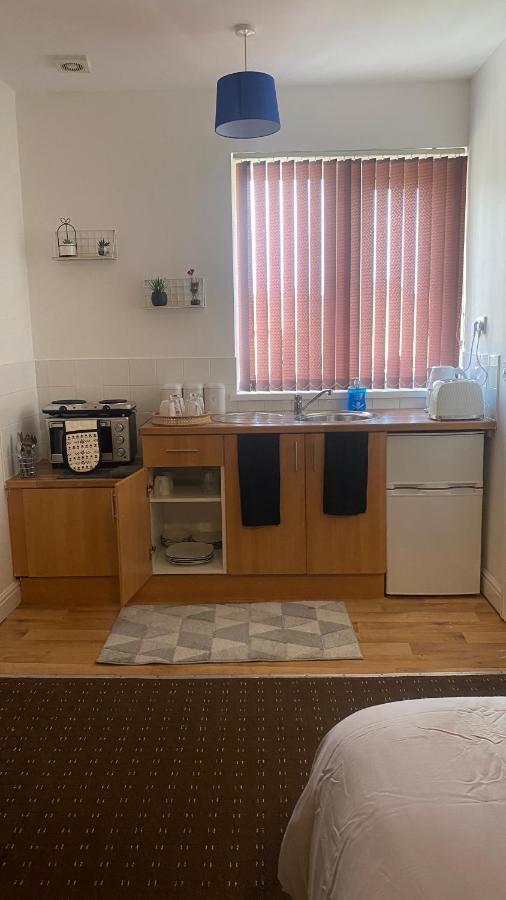 Bv Comfy Studio At Deighton Huddersfield Luaran gambar